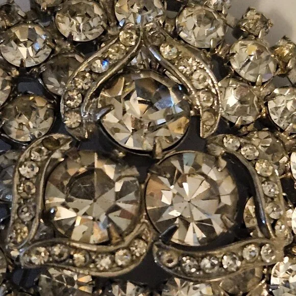 Stunning Rhinestone Brooch #5 - Picture 8 of 8